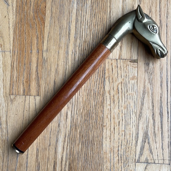 Weird brass horse head cane topper - Picture 5 of 11